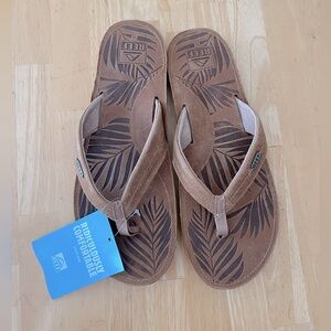 Reef NWT Tan Leather LE Sandals Size 10 Drift Away